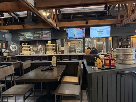 Karl Strauss Brewing Company by null