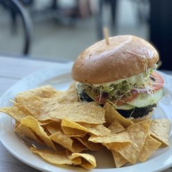 Grassroots Burger