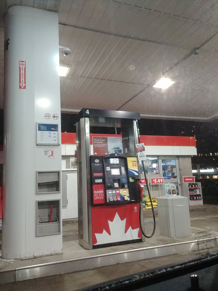 VANIER PETROCANADA CAR WASH Updated September 2024 42 Montreal