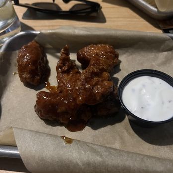 Buffalo Wild Wings - Boneless wings - Sports Bars Near Me - Henderson, Nevada