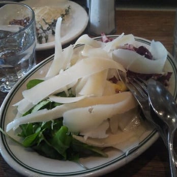 Delfina - Insalata tricolore - Pizza Near Me - San Francisco, California