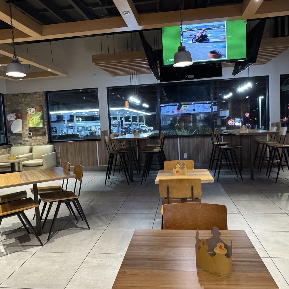 Burger King - Seating - Burgers Near Me - Hercules, California Burger King - Seating - Burgers Near Me - Hercules, California