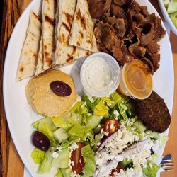 Gyro Aegean Grill - Large gyro platter