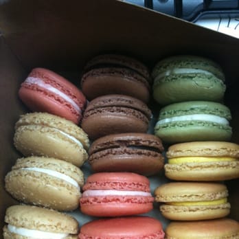 La Tour Cafe - Macaroons - Cafes Near Me - Honolulu, Hawaii