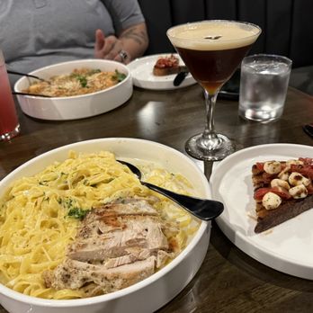 Roots Eatery - Bruschetta, Chicken Fettuccine Alfredo, and Espresso Martini. - American Near Me - Maricopa, Arizona Roots Eatery - Bruschetta, Chicken Fettuccine Alfredo, and Espresso Martini. - American Near Me - Maricopa, Arizona