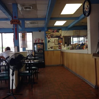 Yang's Deli - The counter where you order your food - Delis Near Me - Memphis, Tennessee Yang's Deli - The counter where you order your food - Delis Near Me - Memphis, Tennessee