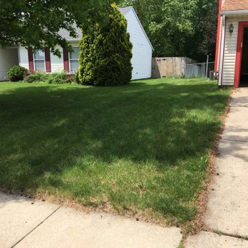 Atlas Lawn Care - Lawn not edged - Landscaping Near Me - West Lafayette, Indiana