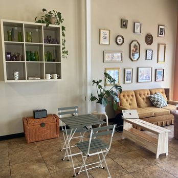 Good People - Cute sitting area - Coffee & Tea Near Me - Los Fresnos, Texas Good People - Cute sitting area - Coffee & Tea Near Me - Los Fresnos, Texas