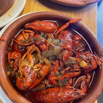 Los Caracoles - Cangrejos de rio/ crayfish - Spanish Near Me - Madrid, M Los Caracoles - Cangrejos de rio/ crayfish - Spanish Near Me - Madrid, M