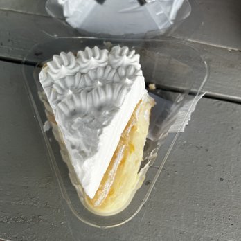 Ted's Bakery - Peach Bavarian Cream Pie* - Bakeries Near Me - Haleiwa, Hawaii