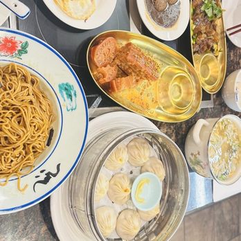 Auntie Qiu Kitchen - Shanghainese Near Me - Arcadia, California