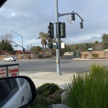 Jack in the Box - 2/11/23 Sittin waitin for our order...we gots to go!!! - Burgers Near Me - Buellton, California