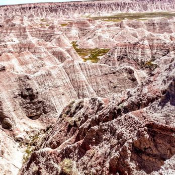 Badlands National Park - Damn - Parks Near Me - Interior, South Dakota