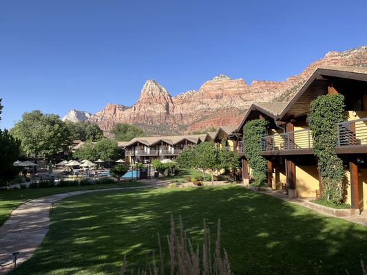 Desert Pearl Inn by null