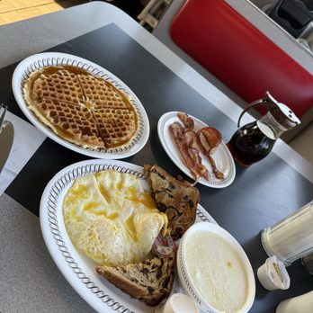 Waffle House - All Star Special - Breakfast & Brunch Near Me - Wilson, North Carolina Waffle House - All Star Special - Breakfast & Brunch Near Me - Wilson, North Carolina