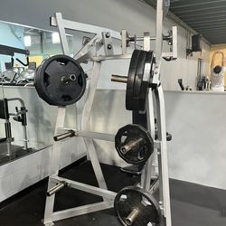 Jackson Sport & Fitness - Imagine if an elderly woman needed to use this machine and couldn't get all six plates off without hurting herself