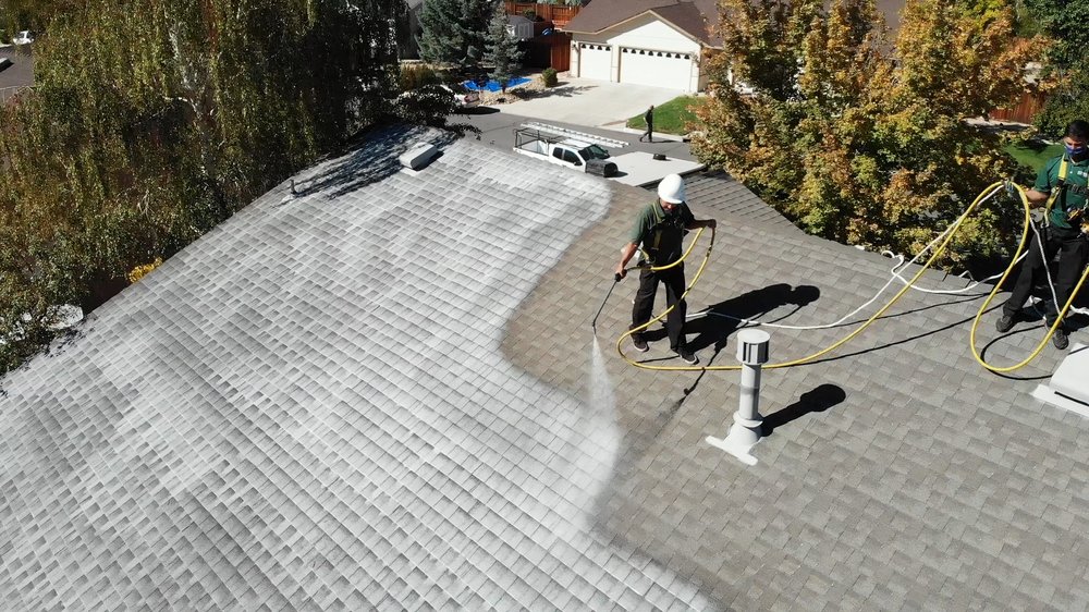 Slide of Mills Roofing