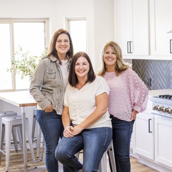 Glen Oaks Escrow - Hilary Blaha Real Estate Team - Real Estate Services Near Me - Santa Clarita, California Glen Oaks Escrow - Hilary Blaha Real Estate Team - Real Estate Services Near Me - Santa Clarita, California