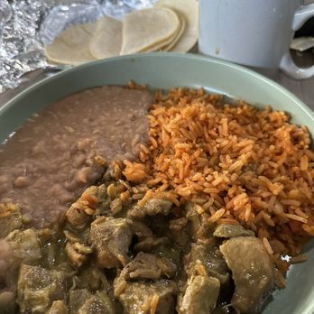Casa Mia - Chile verde sans egg, old hard bad tortillas - American Near Me - San Jose, California