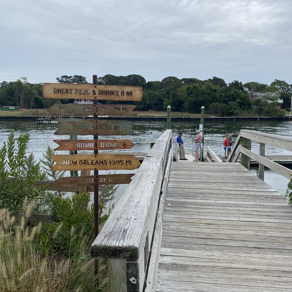 Cowfish - Outdoor boat dock - New American Near Me - Hampton Bays, New York