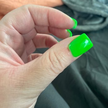 Palace Nails & Spa - My thumb was bleeding after repeatedly having the drill rammed into my cuticle. - Nail Salons Near Me - Burleson, Texas