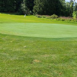 Juniper Hill Golf Course - #16 green riverside course