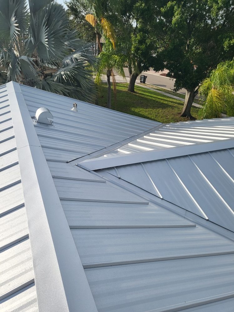 Slide of Alvarez Roofing Services