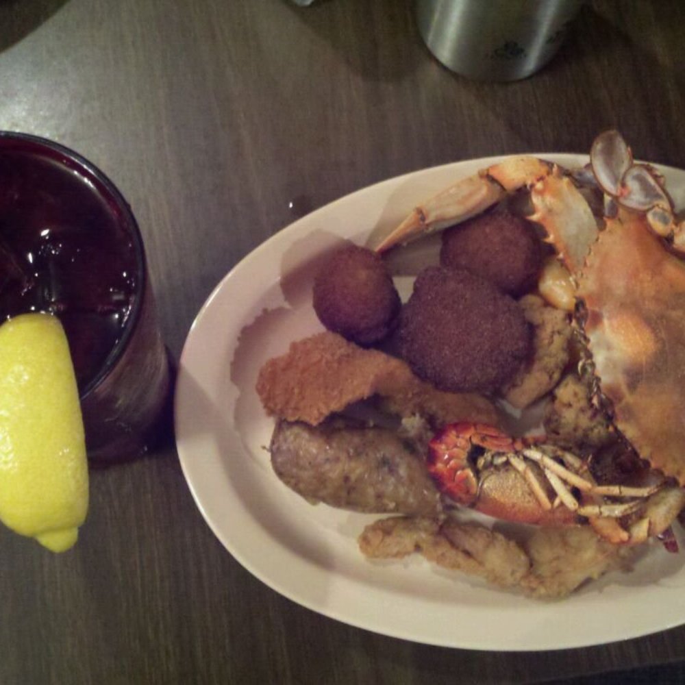 Lagneaux's - Sea food for the people - Seafood Near Me - Lafayette, Louisiana Lagneaux's - Sea food for the people - Seafood Near Me - Lafayette, Louisiana