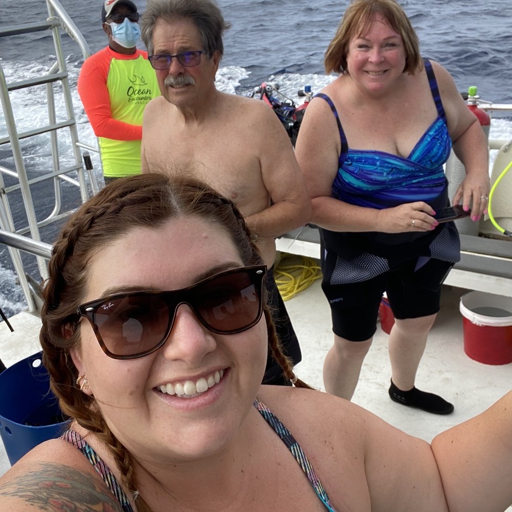 High Sierra Divers - Friend's on the boat - Scuba Diving Near Me - Auburn, California High Sierra Divers - Friend's on the boat - Scuba Diving Near Me - Auburn, California