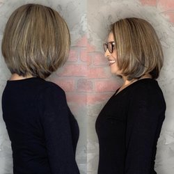 JVenture Salon - Dimensional highlights with a cute short cut work by Joanna
