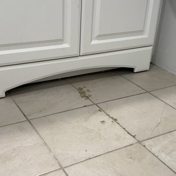 Pristine Clean - Deep cleaning. Tile and Grout. Before the cleaning - Carpet Cleaning Near Me - San Jose, California