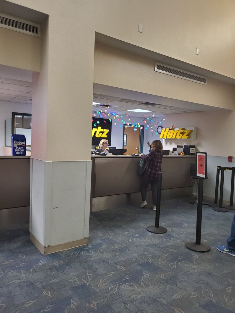 HERTZ RENT A CAR Updated September 2024 24 Reviews 2191 E 32nd St, Yuma, Arizona Car