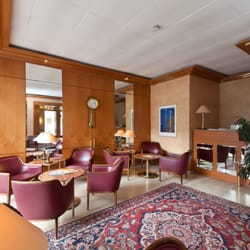Novum Hotel Rieker Stuttgart Hauptbahnhof - Hotelhalle