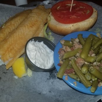 Charlie Horse Restaurant - Seafood Near Me - Ormond Beach, Florida