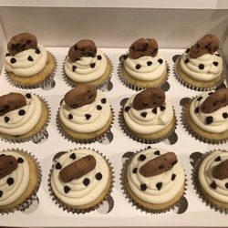 Garner's Sweet Dreams - Chocolate Chip Cookie Cupcakes!