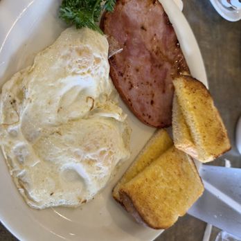 Marlin's Family Restaurant - Eggs, toast and ham. - New American Near Me - Mitchell, South Dakota Marlin's Family Restaurant - Eggs, toast and ham. - New American Near Me - Mitchell, South Dakota