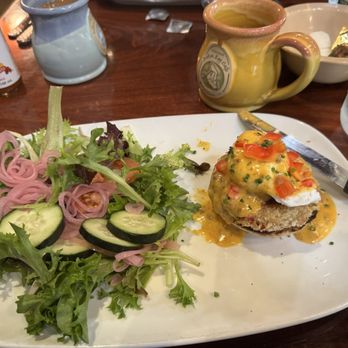 Another Broken Egg Cafe - Half salad, half crab Benedict - Breakfast & Brunch Near Me - Burbank, California