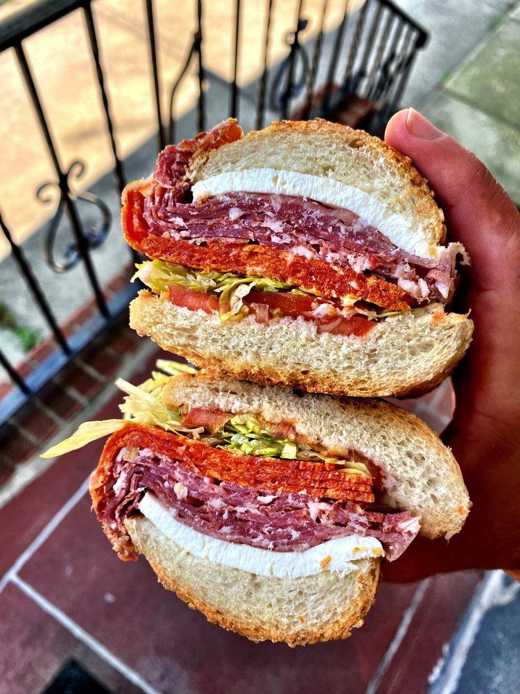 MIDDLE VILLAGE BAGELS Updated August 2024 45 Photos & 94 Reviews