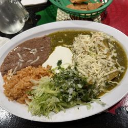 Taco'n Madre Primo - Chicken Enchilada