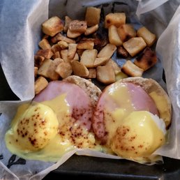 Eggs Benedict