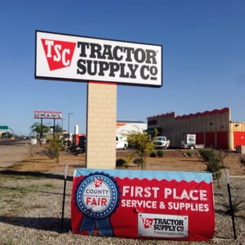 Tractor Supply - Sign near road - Department Stores Near Me - Tucson, Arizona