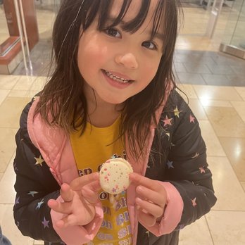 Lady Yum - Unicorn - Desserts Near Me - Bellevue, Washington