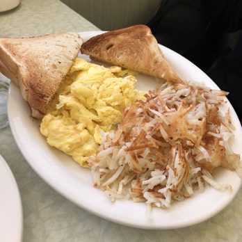 Joni's Diner - Diners Near Me - Lake Geneva, Wisconsin Joni's Diner - Diners Near Me - Lake Geneva, Wisconsin