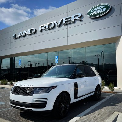 Land Rover Puente Hills