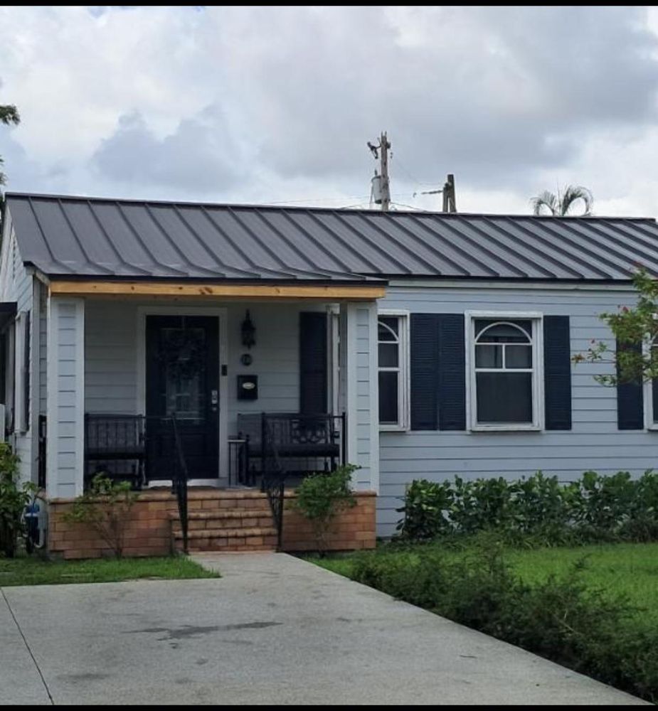 Slide of Amerikan Builders