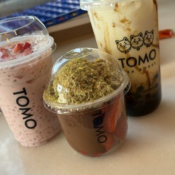 TOMO Tea House - Brown Sugar Boba Fresh Milk Dubai Chocolate Covered Strawberries Strawberries & Cream - Coffee & Tea Near Me - Sacramento, California TOMO Tea House - Brown Sugar Boba Fresh Milk Dubai Chocolate Covered Strawberries Strawberries & Cream - Coffee & Tea Near Me - Sacramento, California