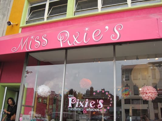 Miss Pixie's by null