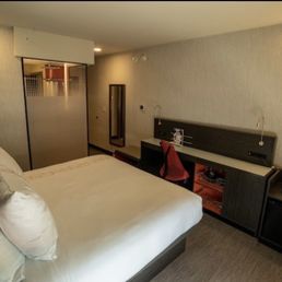 Very spacious comfortable room and the bed is so soft! Very spacious comfortable room and the bed is so soft!
