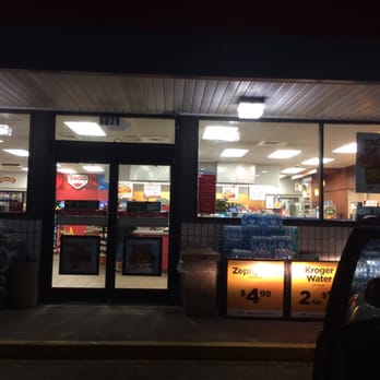 Tom Thumb - Outside View at Night. - Grocery Near Me - Navarre, Florida Tom Thumb - Outside View at Night. - Grocery Near Me - Navarre, Florida