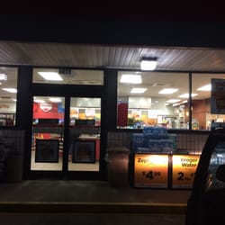 Tom Thumb - Outside View at Night.
